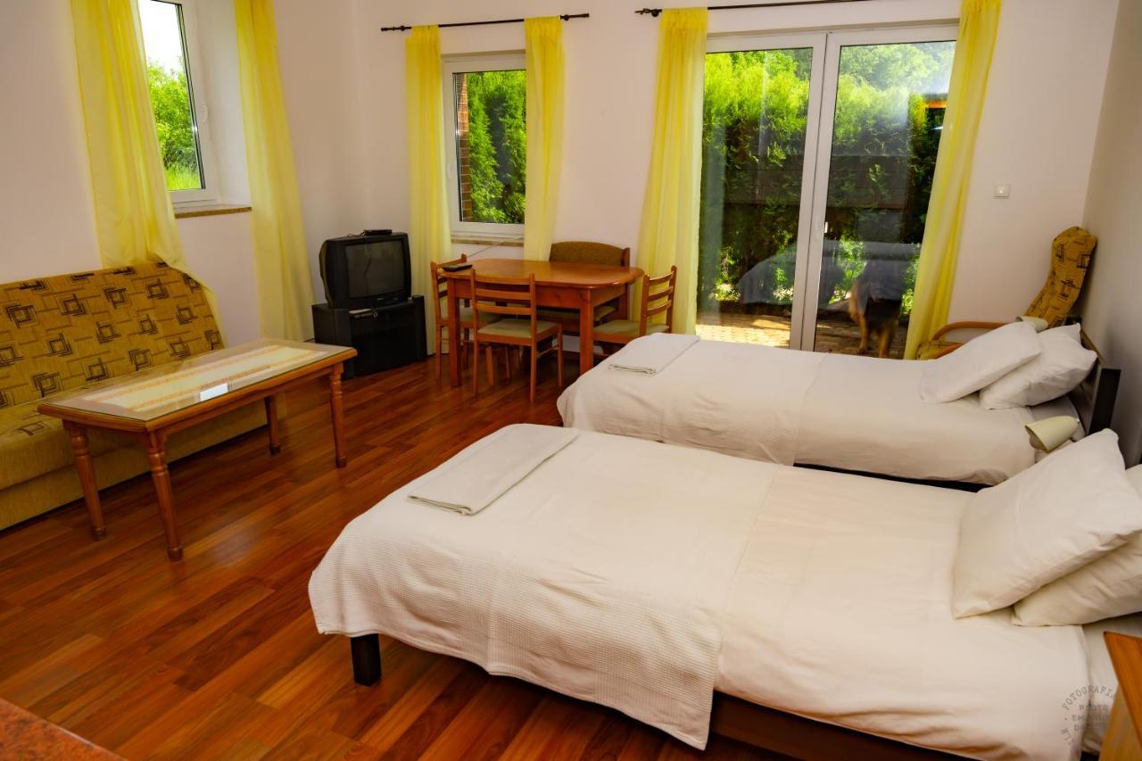 Isaan Ostrzyce Guest House Екстер'єр фото